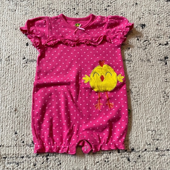 John Deere baby girls 6-9 months Romper pink heart polka dots chick - Picture 1 of 4